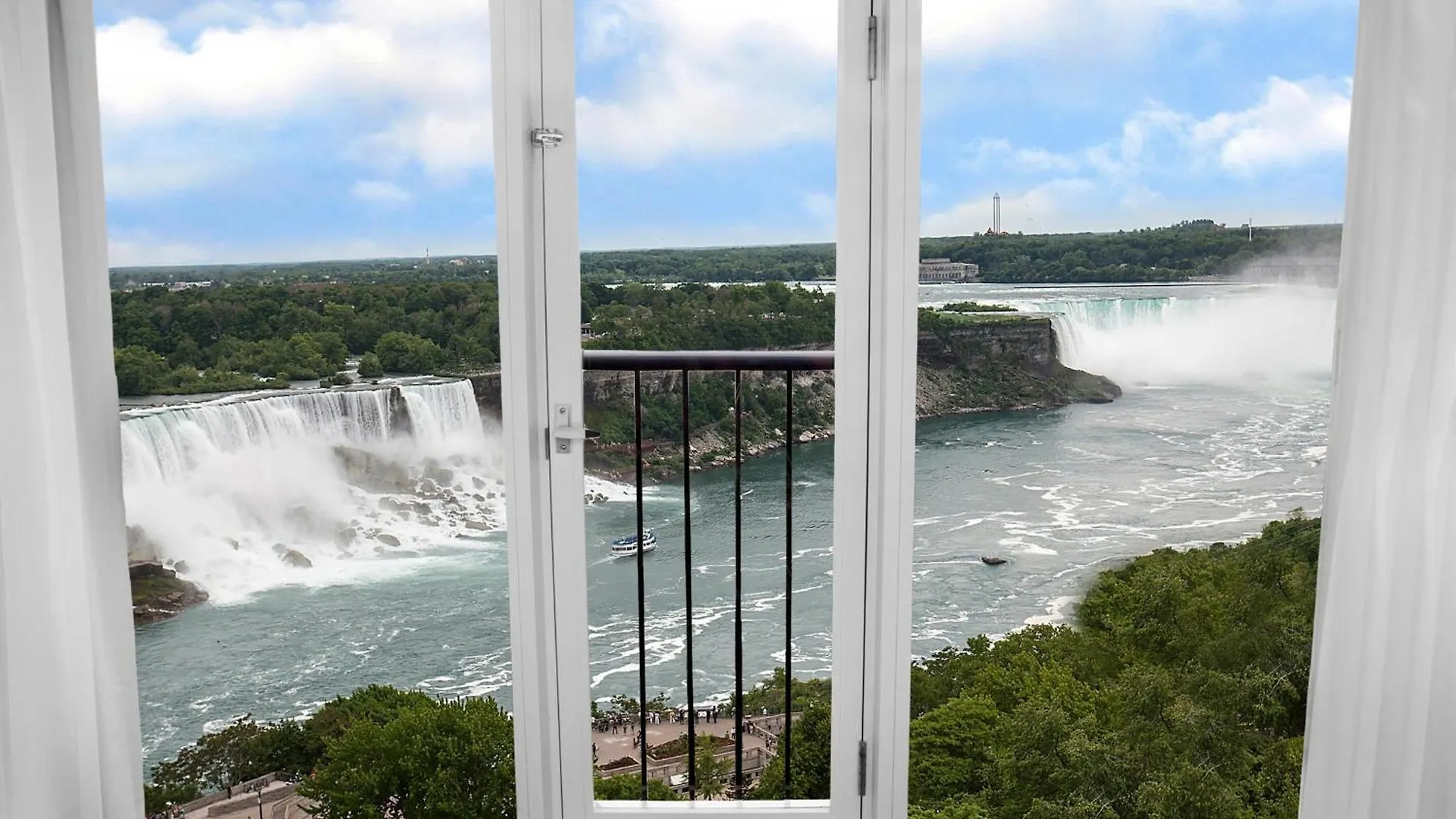 ****  Sheraton Fallsview Hotel Niagara Falls Canada